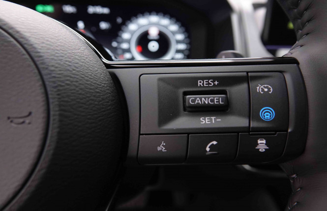 NISSAN_NISSAN_QASHQAI_2550235_19.jpg NISSAN_NISSAN_QASHQAI_2550235_19.jpg