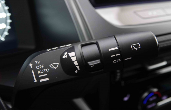 NISSAN_NISSAN_QASHQAI_2550370_17.jpg