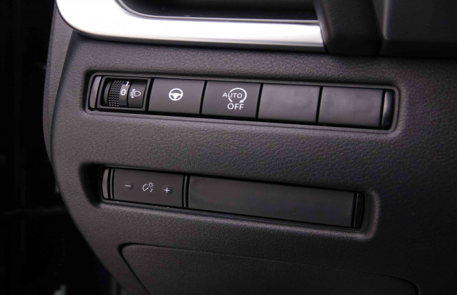 NISSAN_NISSAN_QASHQAI_2653491_37.jpg