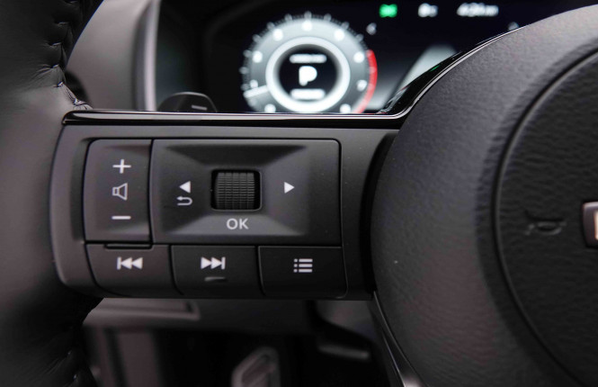 NISSAN_NISSAN_QASHQAI_2653491_76.jpg