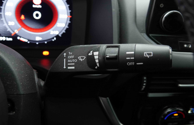 NISSAN_NISSAN_QASHQAI_2653637_17.jpg