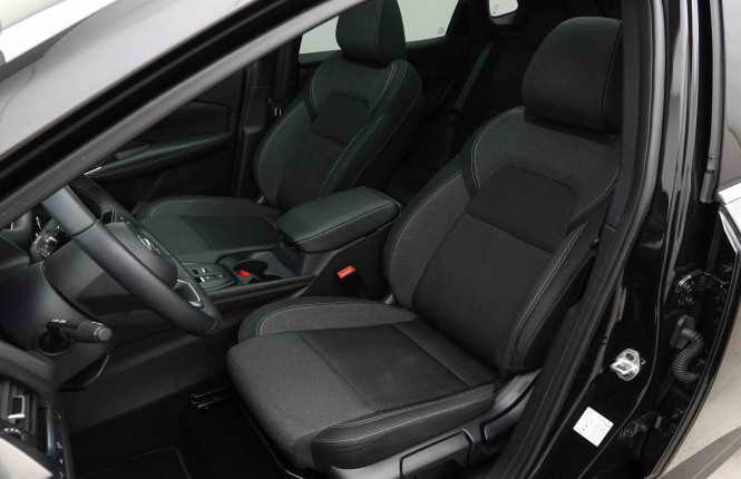 NISSAN_NISSAN_QASHQAI_2653637_7.jpg