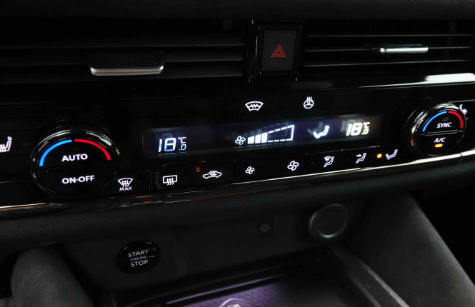 NISSAN_NISSAN_QASHQAI_2653746_14.jpg