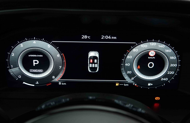 NISSAN_NISSAN_QASHQAI_2653746_15.jpg