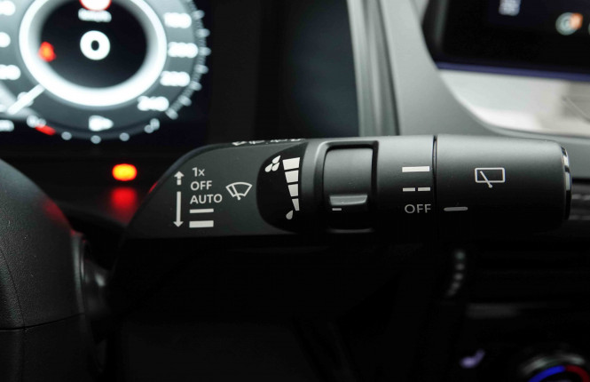 NISSAN_NISSAN_QASHQAI_2653751_16.jpg