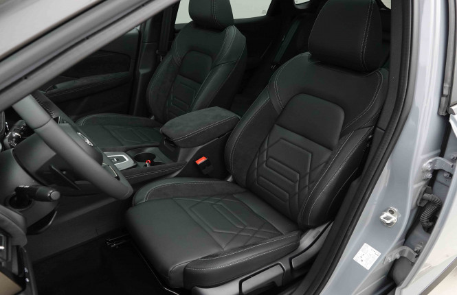 NISSAN_NISSAN_QASHQAI_2653751_6.jpg