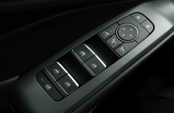 NISSAN_NISSAN_QASHQAI_2653756_20.jpg