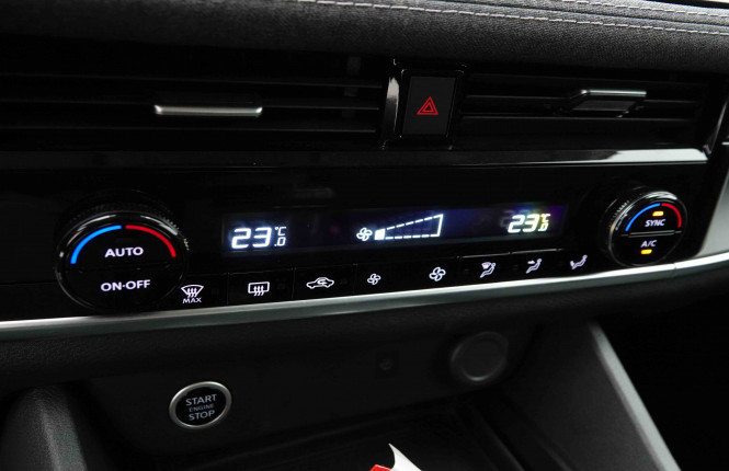 NISSAN_NISSAN_QASHQAI_2653920_12.jpg NISSAN_NISSAN_QASHQAI_2653920_12.jpg