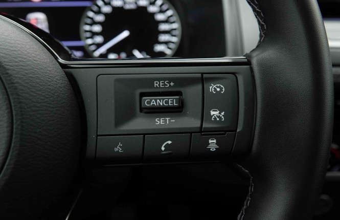 NISSAN_NISSAN_QASHQAI_2653923_16.jpg