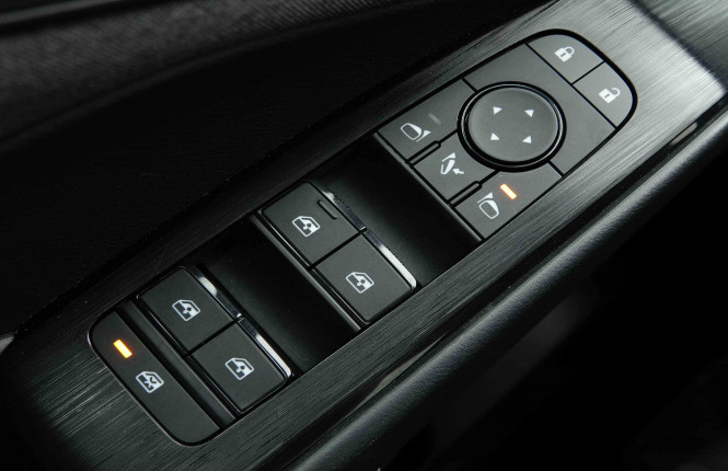 NISSAN_NISSAN_QASHQAI_2653923_17.jpg