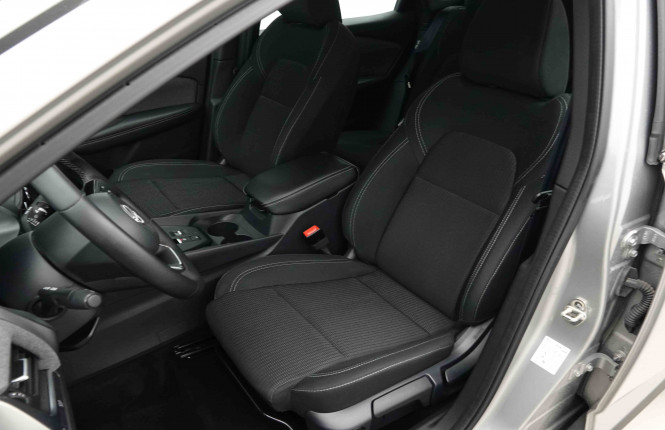 NISSAN_NISSAN_QASHQAI_2653923_6.jpg