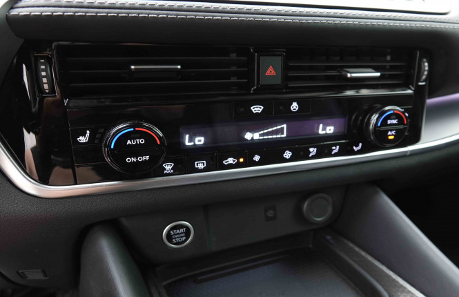 NISSAN_NISSAN_QASHQAI_2654824_13.jpg NISSAN_NISSAN_QASHQAI_2654824_13.jpg