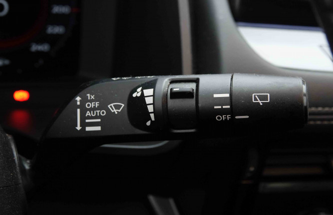 NISSAN_NISSAN_XTRAIL_2653208_17.jpg