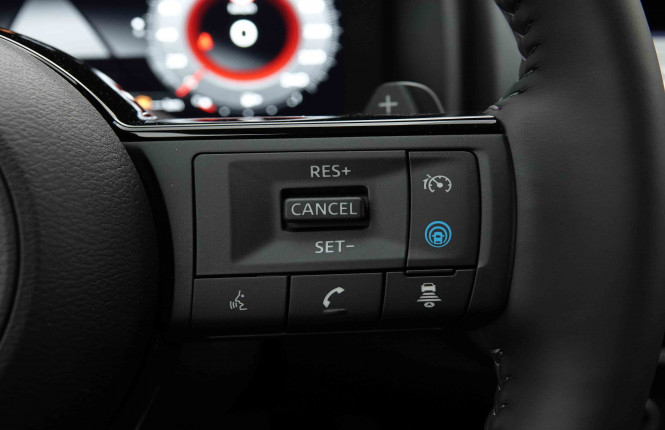 NISSAN_NISSAN_XTRAIL_2653473_20.jpg