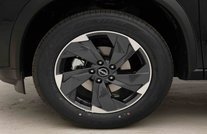 NISSAN_NISSAN_XTRAIL_2653473_23.jpg