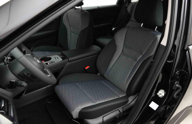 NISSAN_NISSAN_XTRAIL_2653480_6.jpg