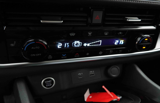 NISSAN_NISSAN_XTRAIL_2653483_12.jpg NISSAN_NISSAN_XTRAIL_2653483_12.jpg