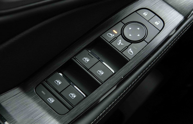 NISSAN_NISSAN_XTRAIL_2653489_18.jpg NISSAN_NISSAN_XTRAIL_2653489_18.jpg