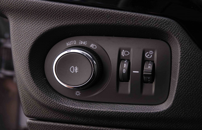 OPEL_OPEL_CORSA_2548032_8.jpg