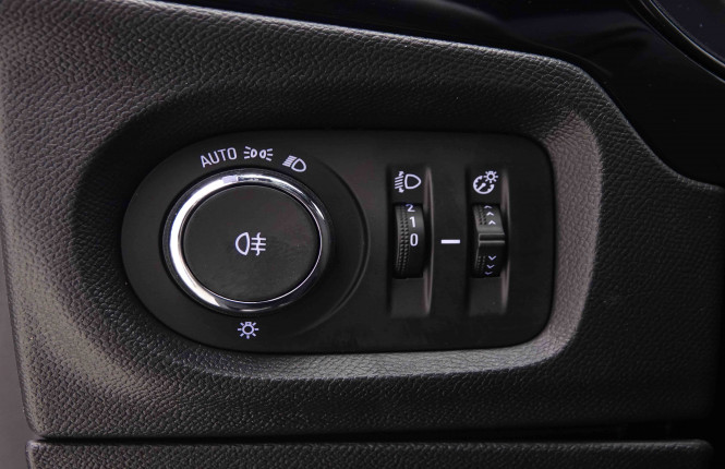 OPEL_OPEL_CORSA_2551110_8.jpg OPEL_OPEL_CORSA_2551110_8.jpg