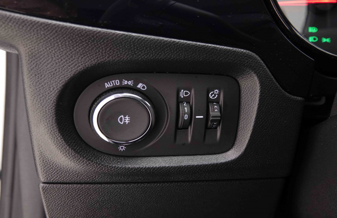 OPEL_OPEL_CORSA_2551181_19.jpg OPEL_OPEL_CORSA_2551181_19.jpg