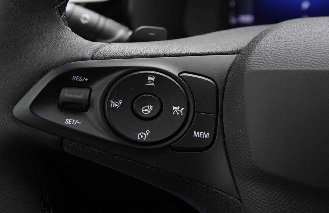 OPEL_OPEL_CORSA_2551275_18.jpg OPEL_OPEL_CORSA_2551275_18.jpg