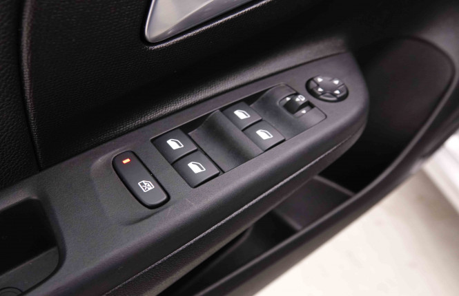 OPEL_OPEL_CORSA_2551277_17.jpg OPEL_OPEL_CORSA_2551277_17.jpg