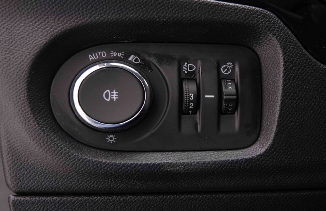 OPEL_OPEL_CORSA_2551278_8.jpg OPEL_OPEL_CORSA_2551278_8.jpg