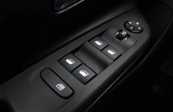 OPEL_OPEL_CORSA_2652120_20.jpg OPEL_OPEL_CORSA_2652120_20.jpg