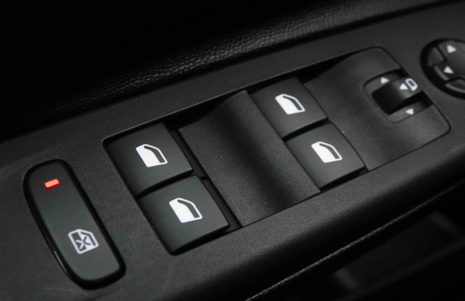 OPEL_OPEL_CORSA_2652352_20.jpg OPEL_OPEL_CORSA_2652352_20.jpg