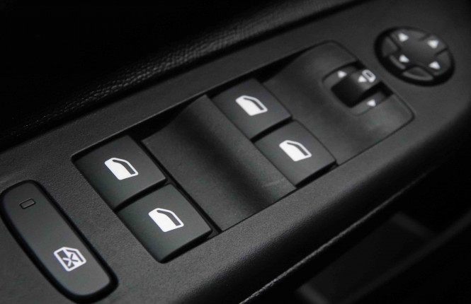 OPEL_OPEL_CORSA_2652537_20.jpg OPEL_OPEL_CORSA_2652537_20.jpg