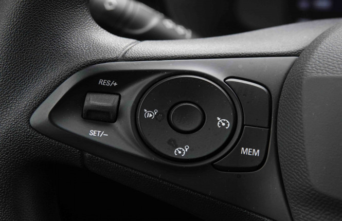 OPEL_OPEL_CORSA_2652974_17.jpg OPEL_OPEL_CORSA_2652974_17.jpg