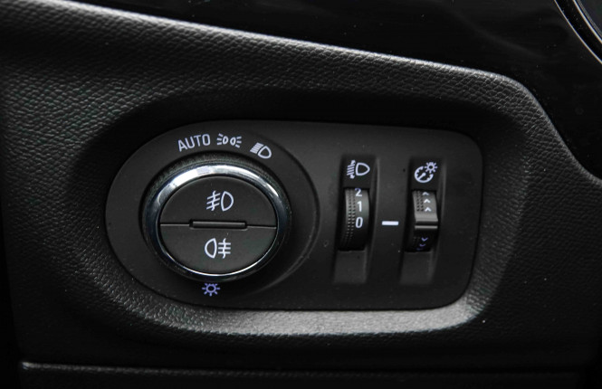 OPEL_OPEL_CORSA_2652974_19.jpg OPEL_OPEL_CORSA_2652974_19.jpg