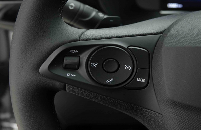 OPEL_OPEL_CORSA_2653348_16.jpg OPEL_OPEL_CORSA_2653348_16.jpg