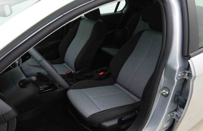 OPEL_OPEL_CORSA_2654401_6.jpg OPEL_OPEL_CORSA_2654401_6.jpg