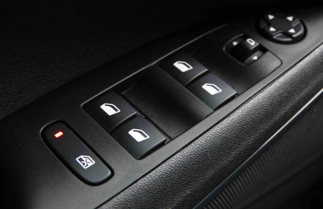 OPEL_OPEL_CROSSLAND_2652717_18.jpg OPEL_OPEL_CROSSLAND_2652717_18.jpg