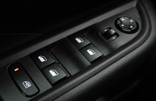 OPEL_OPEL_FRONTERA_2654415_17.jpg
