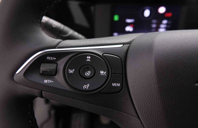 OPEL_OPEL_MOKKA_2550603_18.jpg OPEL_OPEL_MOKKA_2550603_18.jpg