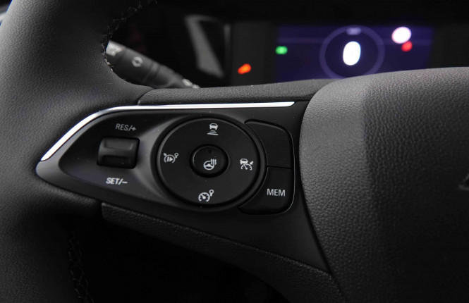 OPEL_OPEL_MOKKA_2550612_19.jpg OPEL_OPEL_MOKKA_2550612_19.jpg