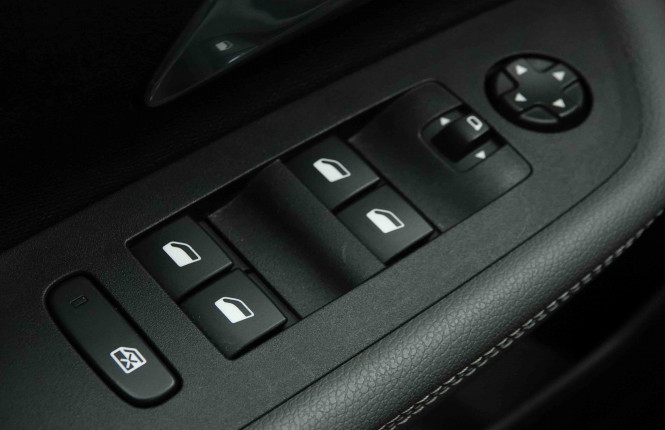 OPEL_OPEL_MOKKA_2654203_20.jpg