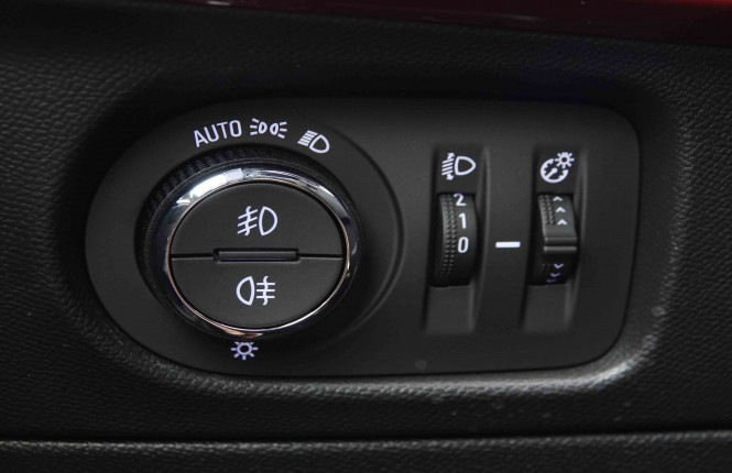 OPEL_OPEL_MOKKA_E_2550166_9.jpg