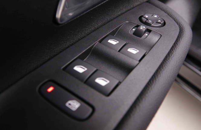 OPEL_OPEL_MOKKA_E_2550474_22.jpg