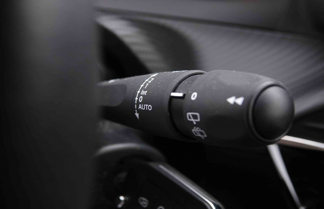 PEUGEOT_PEUGEOT_2008_2547565_15.jpg