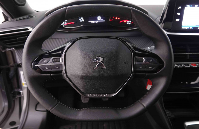PEUGEOT_PEUGEOT_2008_2547568_8.jpg