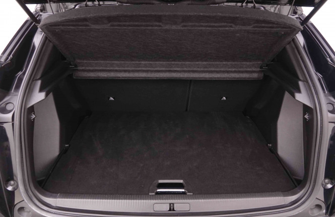 PEUGEOT_PEUGEOT_2008_2548143_5.jpg