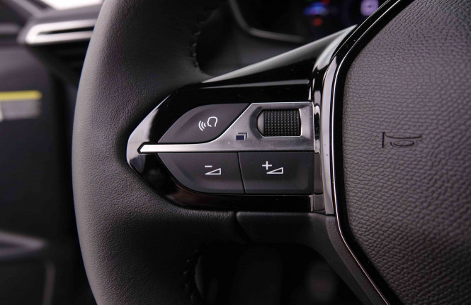 PEUGEOT_PEUGEOT_2008_2548311_18.jpg