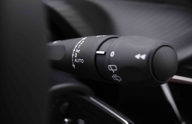 PEUGEOT_PEUGEOT_2008_2548860_16.jpg