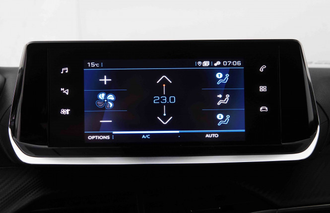 PEUGEOT_PEUGEOT_2008_2548917_12.jpg