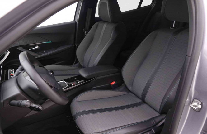 PEUGEOT_PEUGEOT_2008_2548917_6.jpg