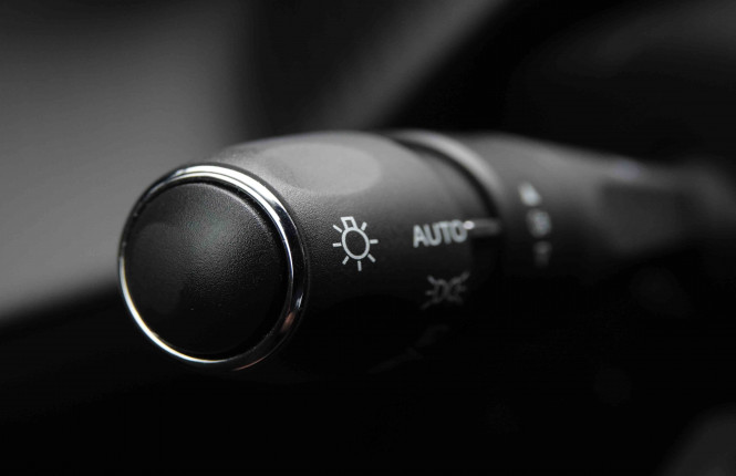 PEUGEOT_PEUGEOT_2008_2549782_17.jpg